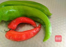 辣椒炒瘦肉的做法图解2