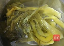 咸菜炒鸡蛋的做法图解2