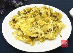 咸菜炒鸡蛋的做法图解8