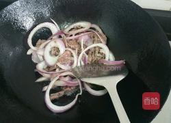 洋葱炒牛肉片的做法图解5