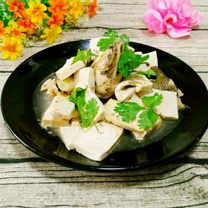 鲶鱼焖豆腐