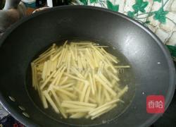 洋葱土豆丝的做法图解2