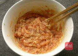 蘑菇肉丸汤的做法图解3