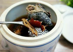 茶树菇炖鸡肉