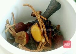 茶树菇炖鸡肉的做法图解4