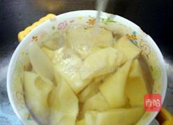 泡椒冬笋的做法图解4