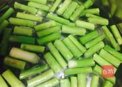 芦笋炒虾仔的做法图解3