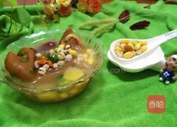黄豆薏米猪脚汤的做法图解6