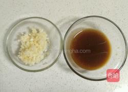 蒜蓉耗油西蓝花的做法图解2