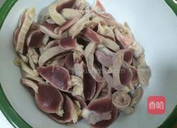 泡椒鸡杂的做法图解1