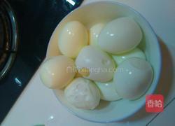 卤蛋的做法图解1