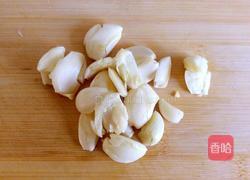 蒜烧牛蹄筋的做法图解1