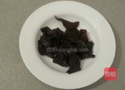 木耳菜炒木耳的做法图解2