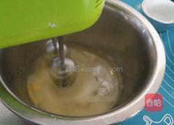 香蕉牛奶蛋糕的做法图解4