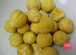 栗子煲雞的做法图解2