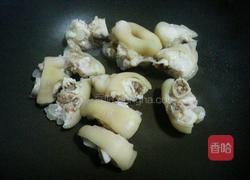 冬笋焖猪蹄的做法图解3