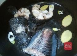 养生黑鱼汤的做法图解3