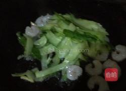 黄瓜虾仁汤的做法图解6