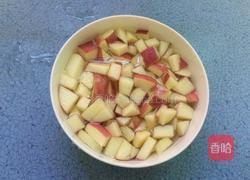 苹果黄瓜沙拉的做法图解2