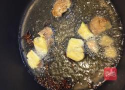 芋头烧鸡的做法图解2