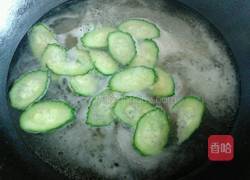 老黄瓜鸡蛋汤的做法图解6