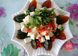 香菜皮蛋拌豆腐的做法图解3