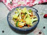 菜花炒豆菇的做法[图]