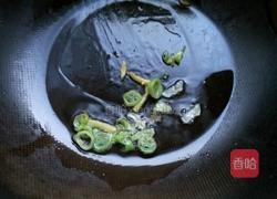 番茄杏鲍菇炒香肠的做法图解6