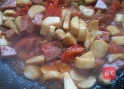 番茄杏鲍菇炒香肠的做法图解9