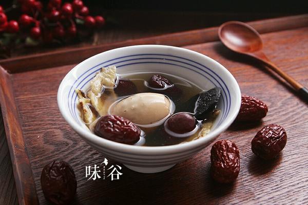 当归首乌红枣汤