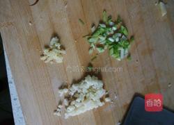 凉拌莜面的做法图解2