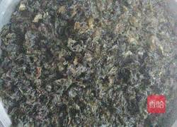 蒜味地木耳的做法图解1