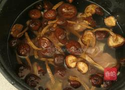 茶树菇煲鸡汤的做法图解5