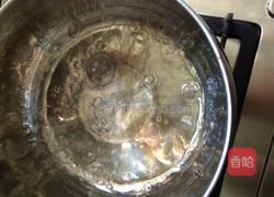 红糖姜水鸡蛋的做法图解2