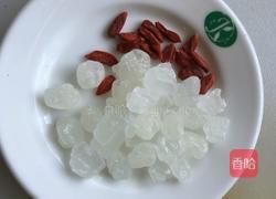 银耳雪梨红枣羹的做法图解4