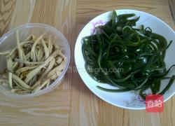 凉拌海带黄花菜的做法图解1