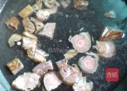 蒸咸鸭腿的做法图解2