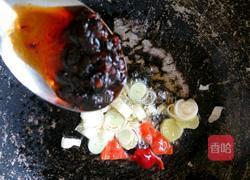 金针菇肥牛汤的做法图解7