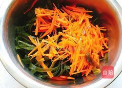 凉拌胡萝卜海带丝的做法图解2