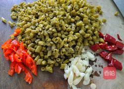 酸豆角的做法图解1