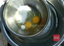 红丝绒杯子蛋糕的做法图解4