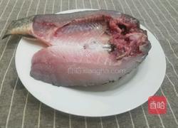 豆豉烤鱼的做法图解1
