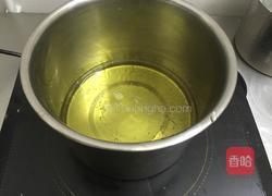 抹茶红豆蛋糕卷的做法图解1