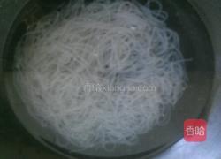 红萝卜粉条海米馅蒸饺的做法图解8