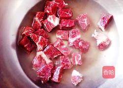 咖喱土豆牛肉汤的做法图解1