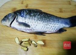 大锅炖鱼的做法图解1