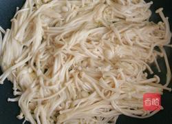 金针菇猪肝汤的做法图解2