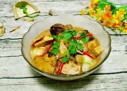 青鱼白菜豆腐锅