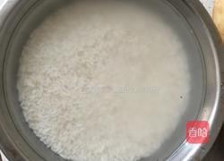 冰糖糯米藕的做法图解1