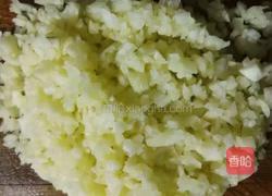 蒜蓉开边虾的做法图解2